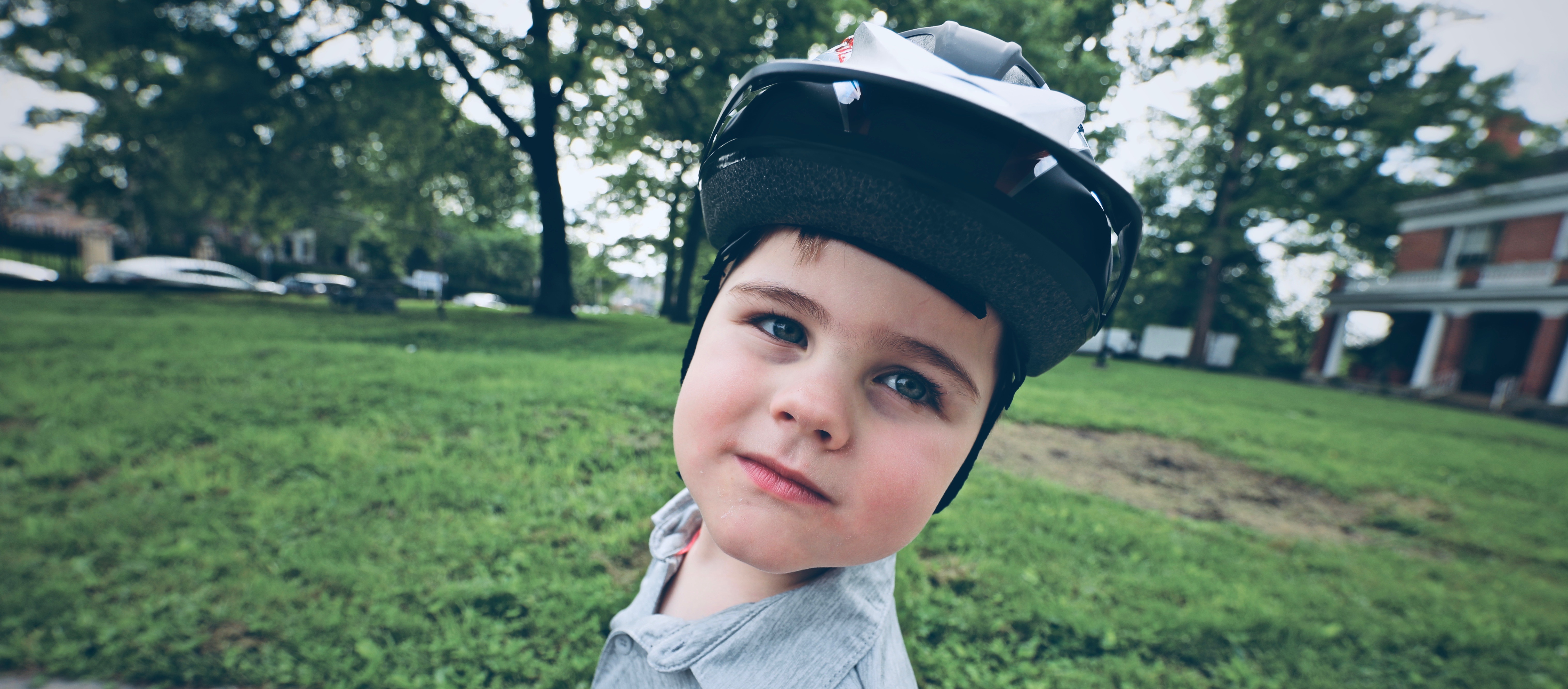 child with helmet