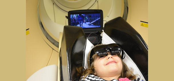 Getting Good Pictures: Using Video Goggles with PET/CT Scans