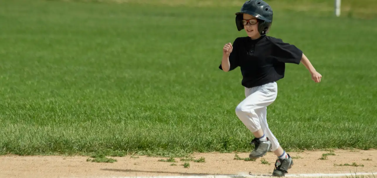 What Parents Need To Know About Sports Eye Injuries in Kids