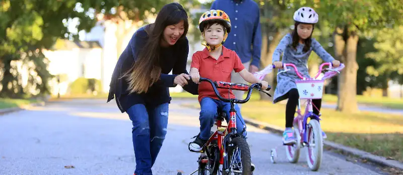 7 Ways To Help Your Family Stay Physically Active This Summer