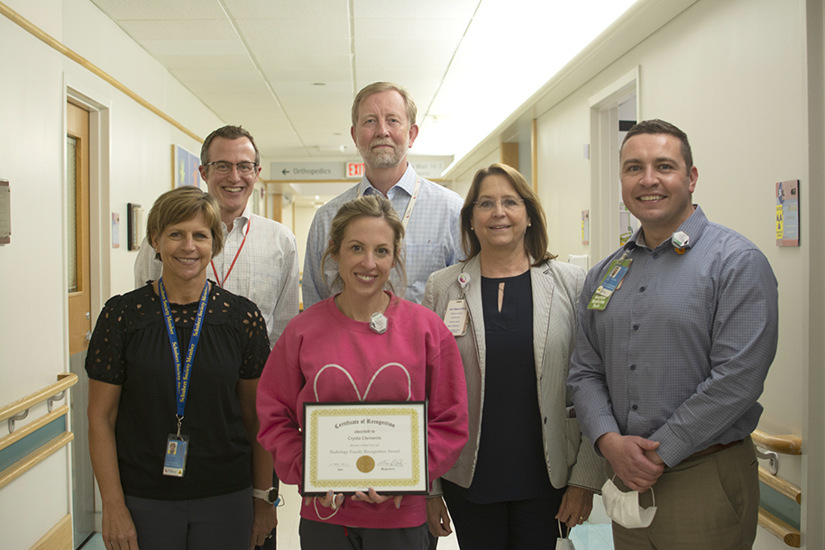 Crysta Clements Recieves Radiology Family Recognition Award 
