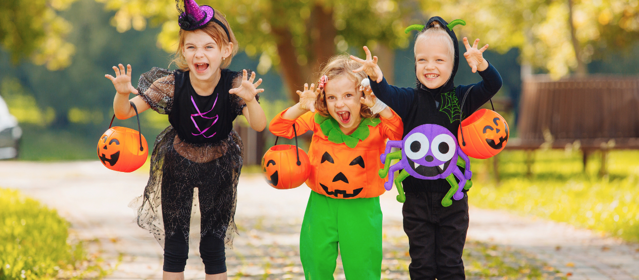 10 Safety Tips for Trick-Or-Treaters on Halloween