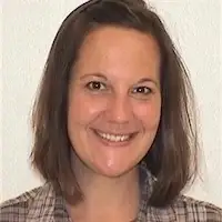 Head shot of art therapist Gina Roell, MA, LPAT, ATR-BC